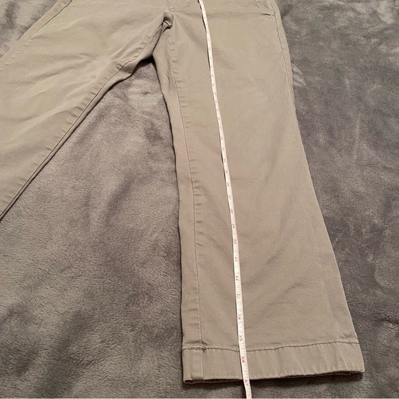 - LL Bean Standard Fit 33W x 30In - Picture 4 of 10